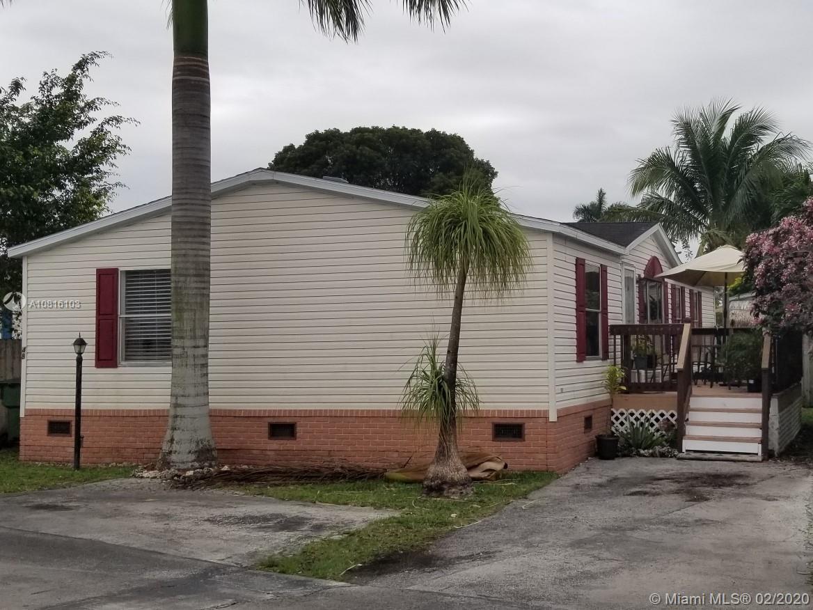 220 NE 12th Ave  Lot 48, Homestead FL 33030 photo 2