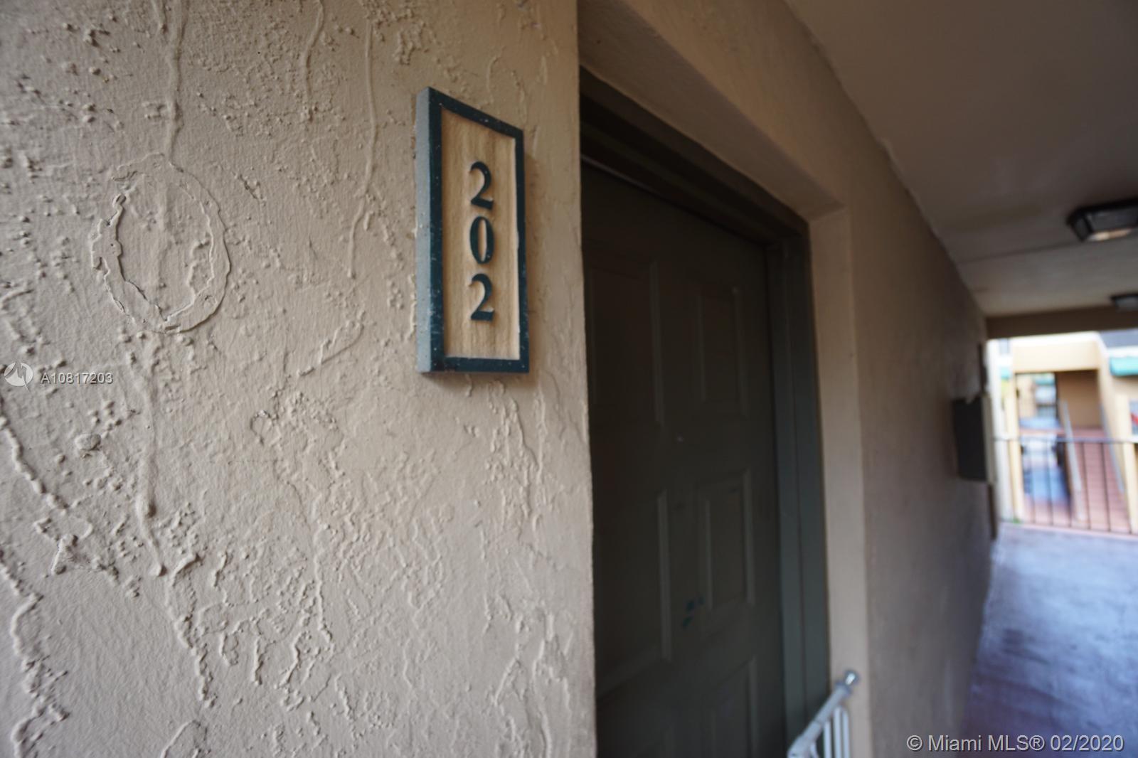 7427 SW 152nd Ave # 202, Miami FL 33193 photo 2
