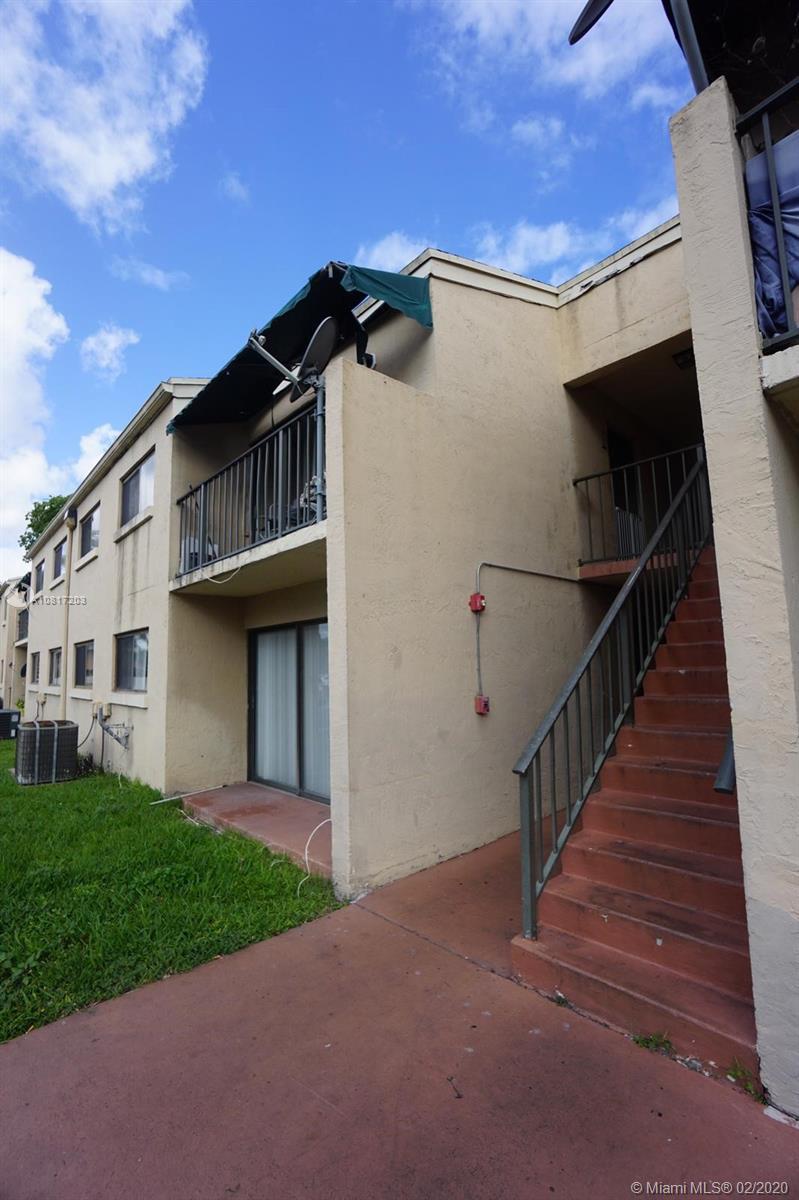7427 SW 152nd Ave # 202, Miami FL 33193 photo 3