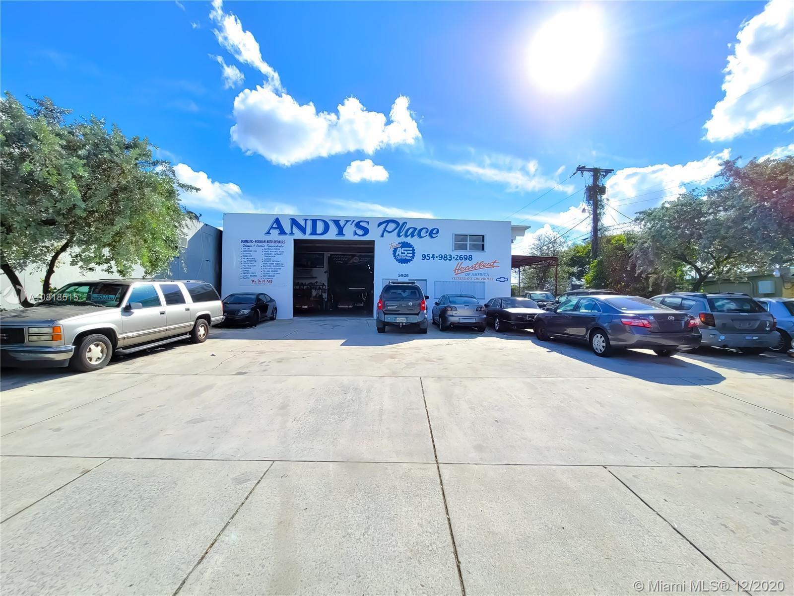 5926 SW 25th St, West Park FL 33023 photo 3