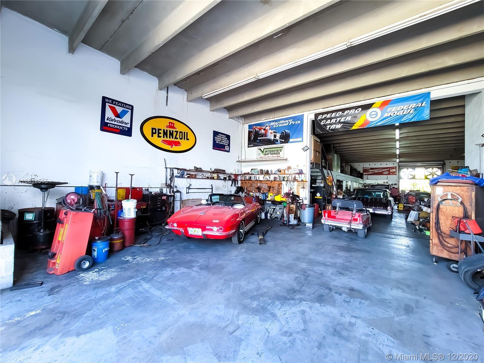 5926 SW 25th St, West Park FL 33023 photo 4