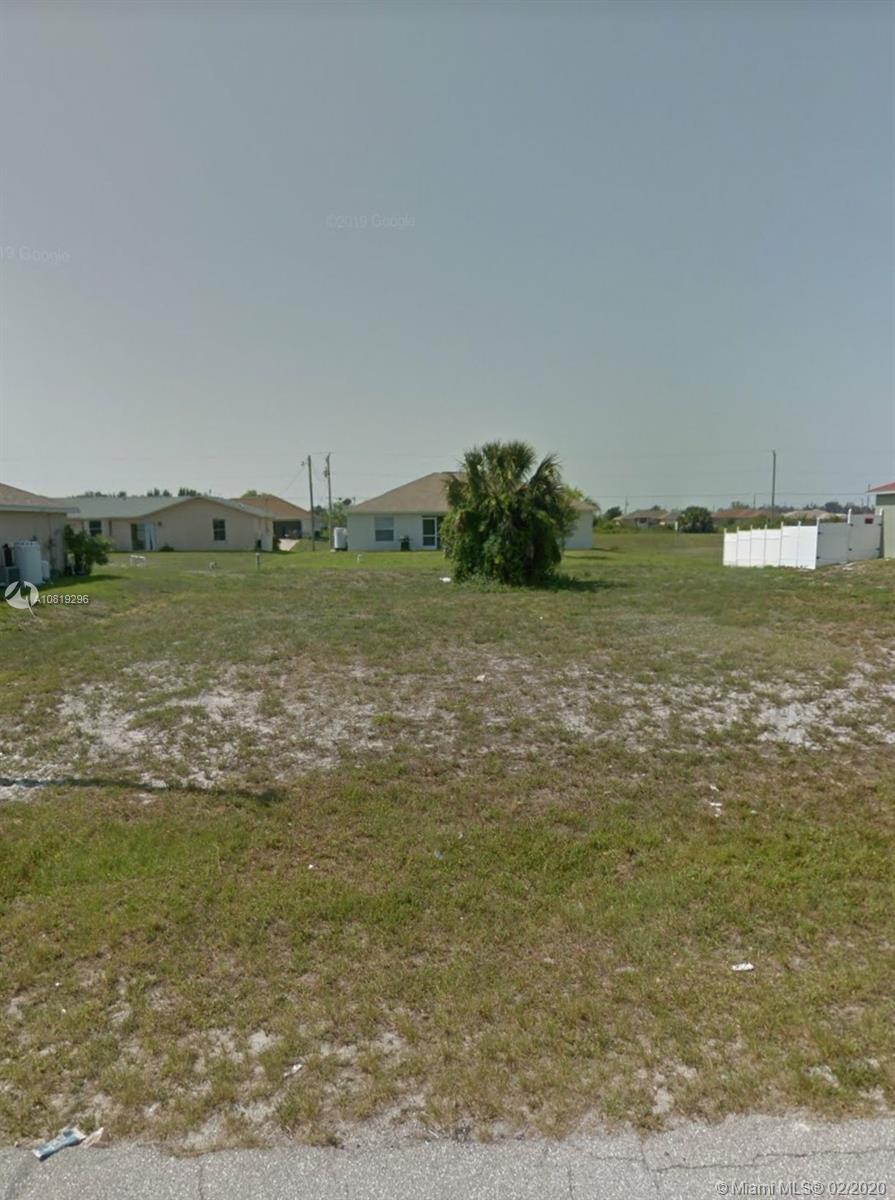 1104 SW Embers Terr, Cape Coral FL 33991