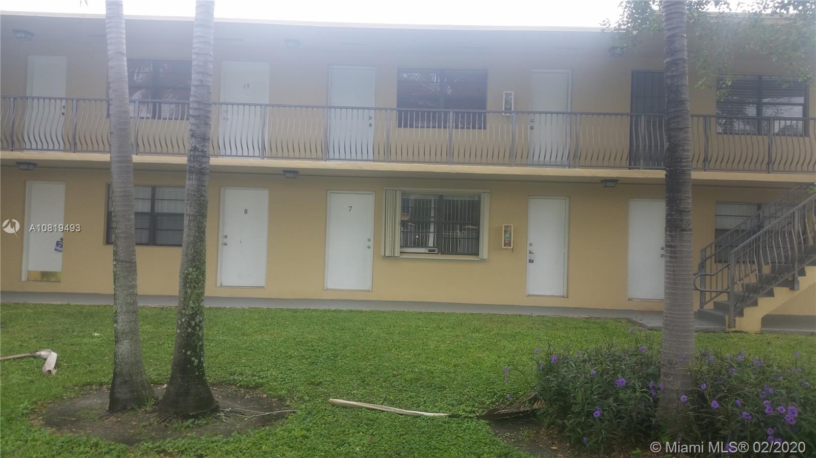 4590 Ludlam Rd # 7, Miami FL 33155