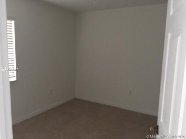 1260 SE 27th St # 105, Homestead FL 33035 photo 5