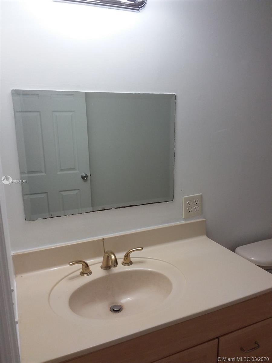 12800 SW 12th St # 1, Miami FL 33184 photo 2