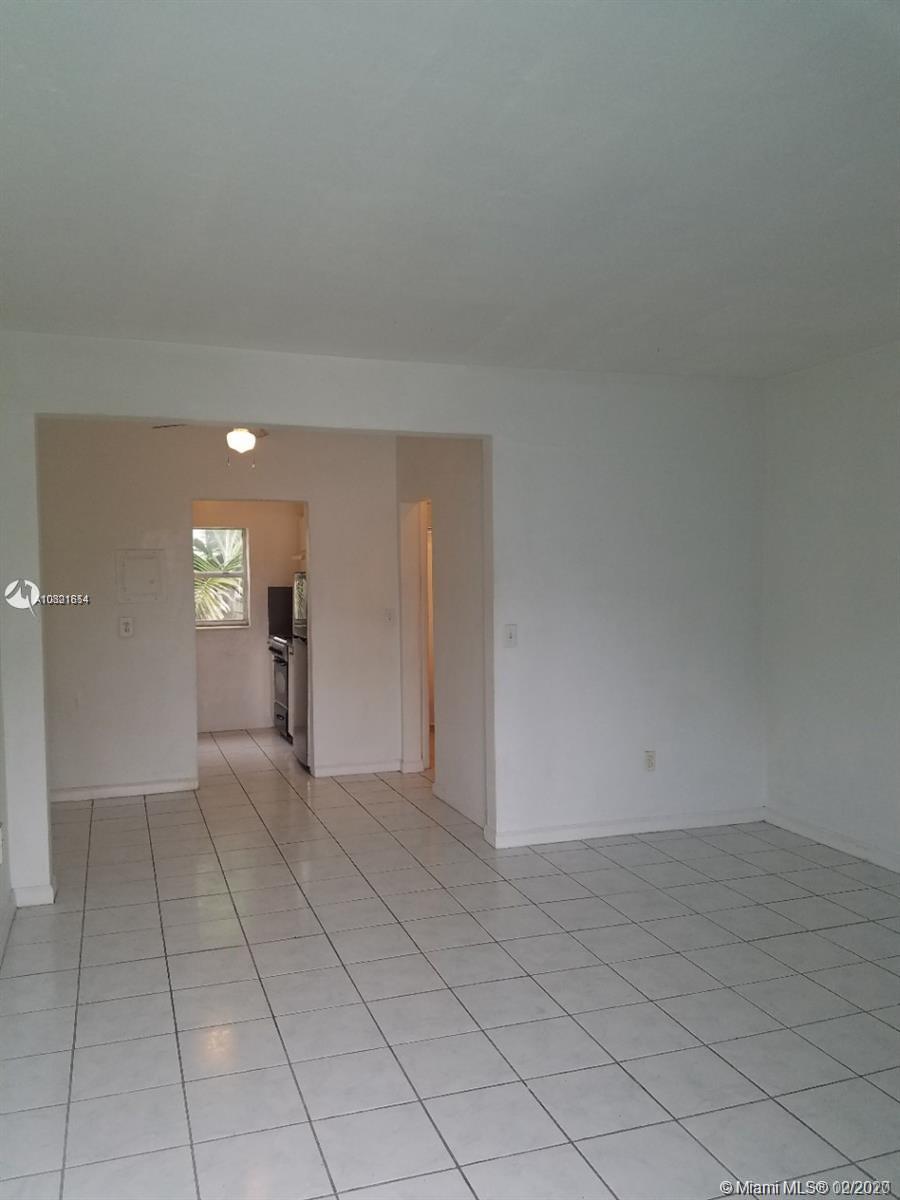 544 Michigan Ave # 13, Miami Beach FL 33139 photo 4