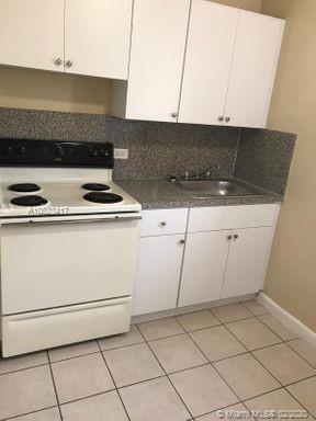 352 NW 11th St # 5, Miami FL 33136