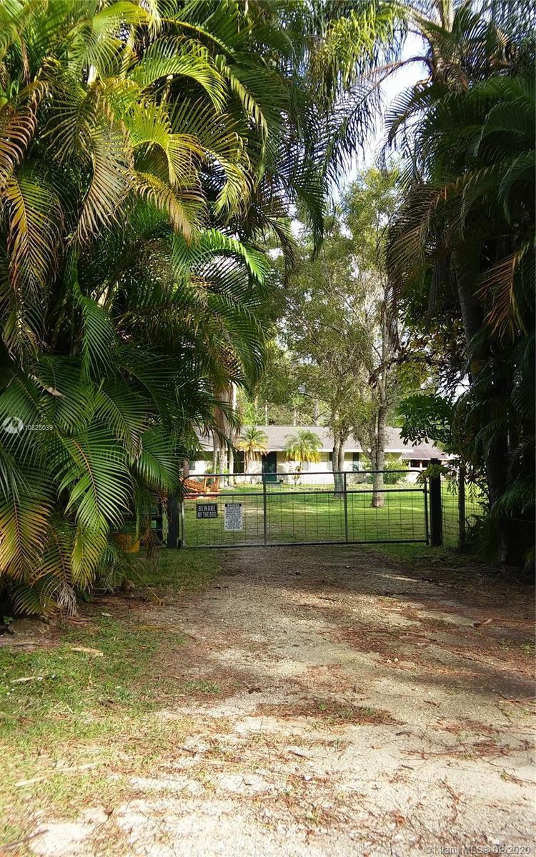 15862 N 116th Ter N, Jupiter FL 33478 photo 2