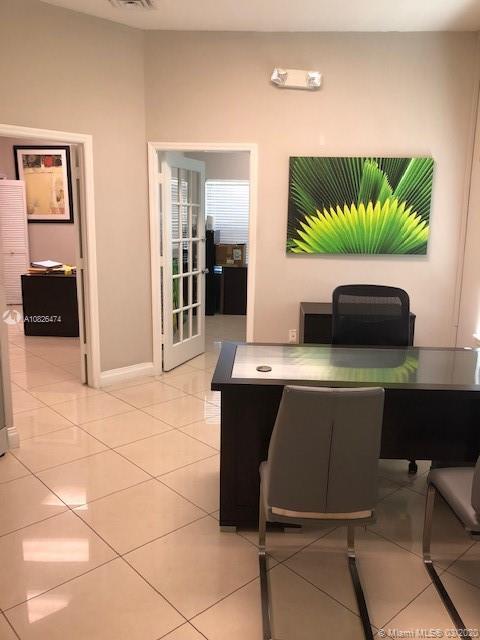 Sunrise, FL 33325 photo 3