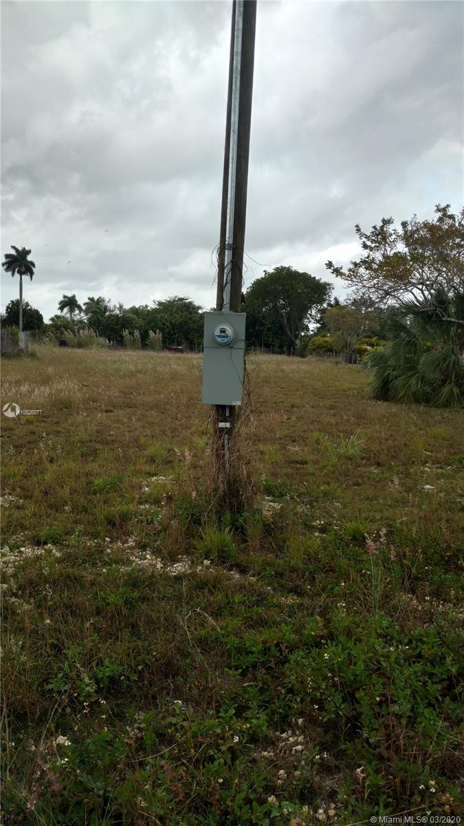 15835 SW 242 st, Homestead FL 33031 photo 4