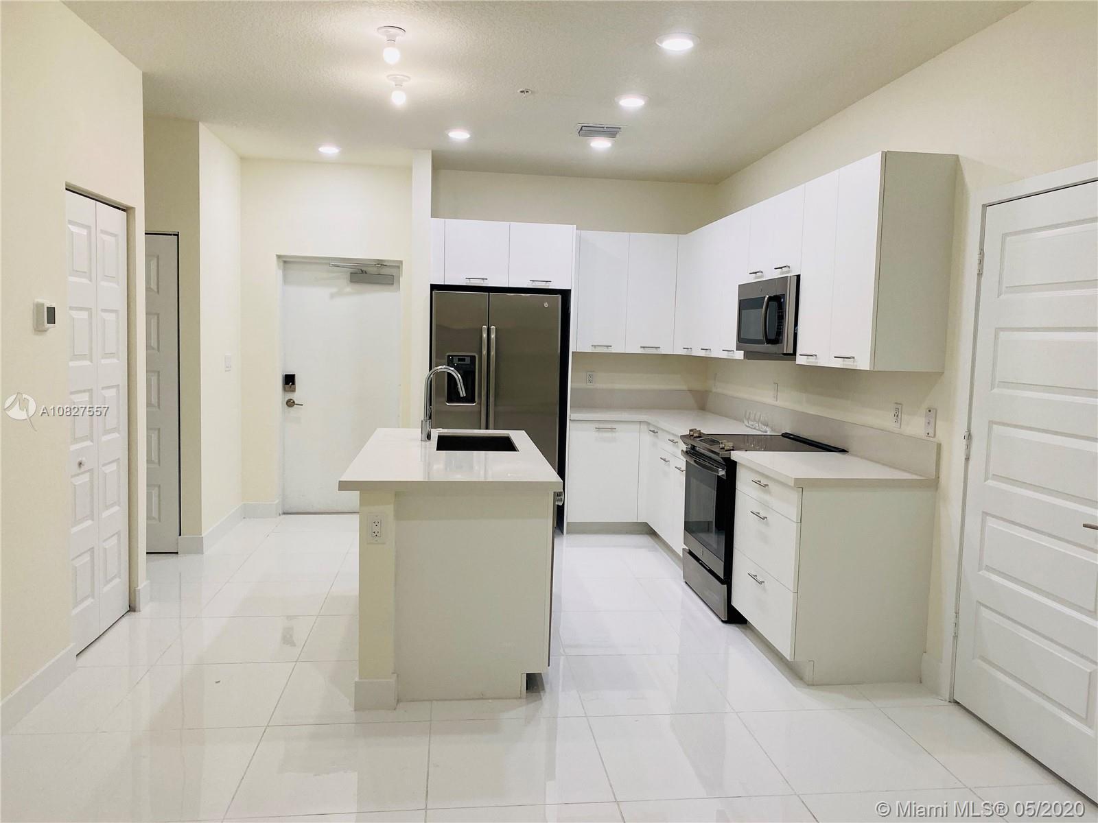 4670 NW 84th Ave # 37, Doral FL 33166 photo 3