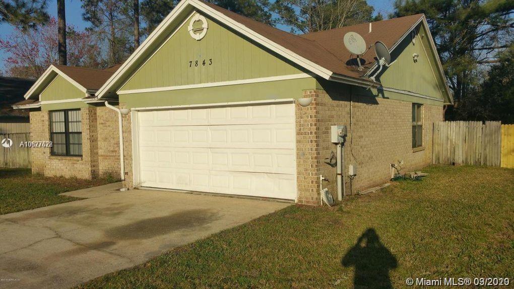 7843 E Collins Ridge Blvd, Jacksonville FL 32244