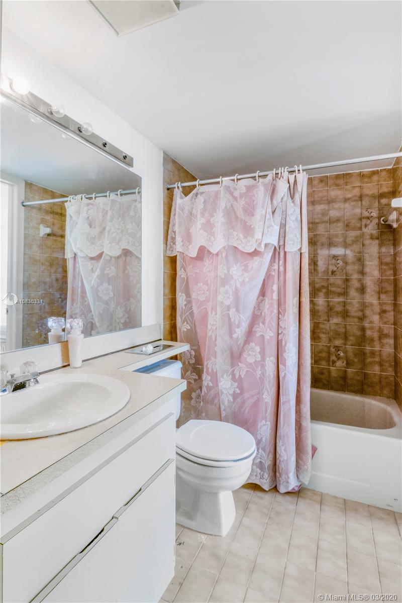 11750 SW 18th St # 1, Miami FL 33175 photo 4