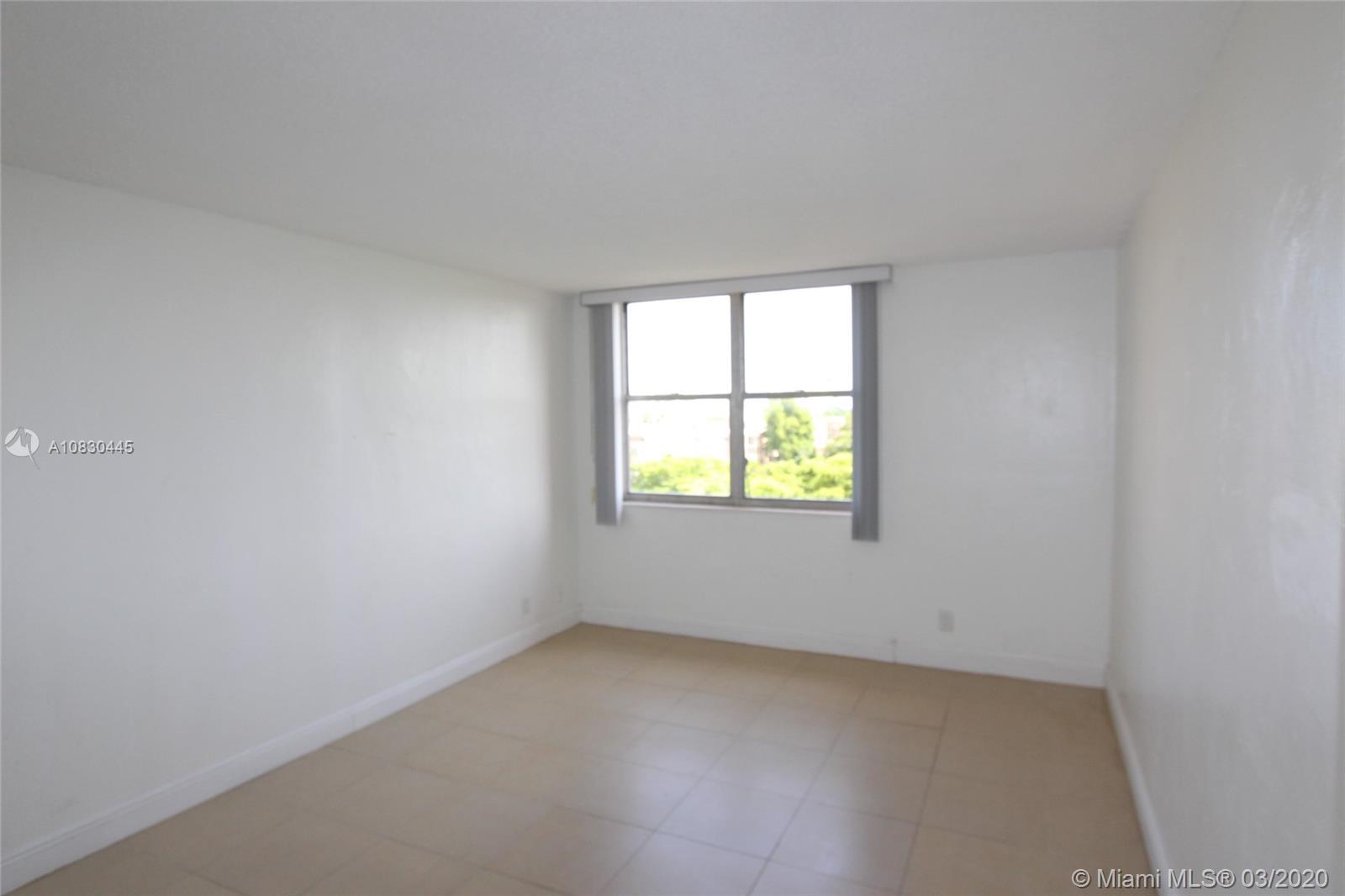 Miami, FL 33156 photo 4