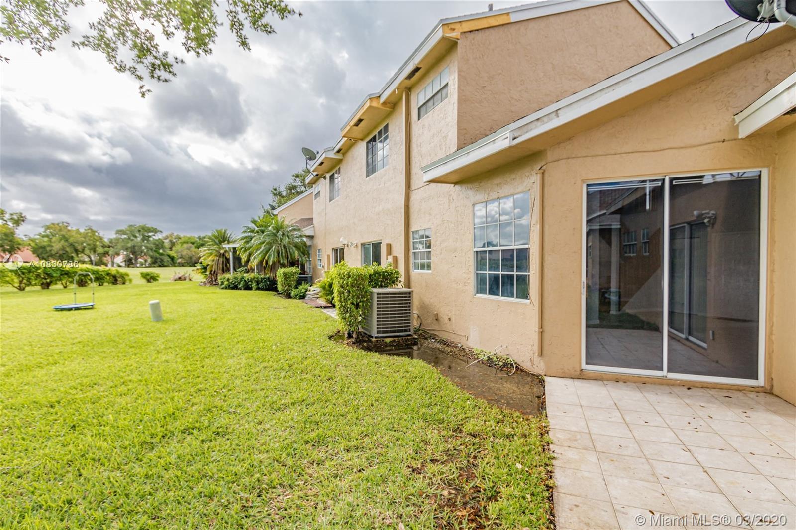 7077 Woodmont Way, Tamarac FL 33321 photo 5