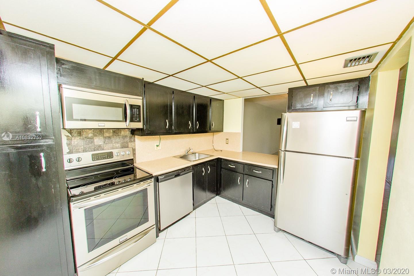 3251 Holiday Springs Blvd # 106, Margate FL 33063 photo 3