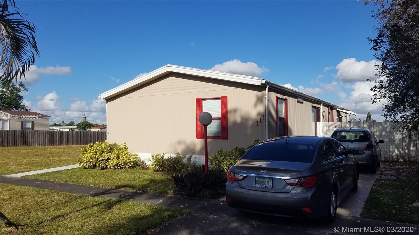 Pembroke Pines, FL 33029 photo 2