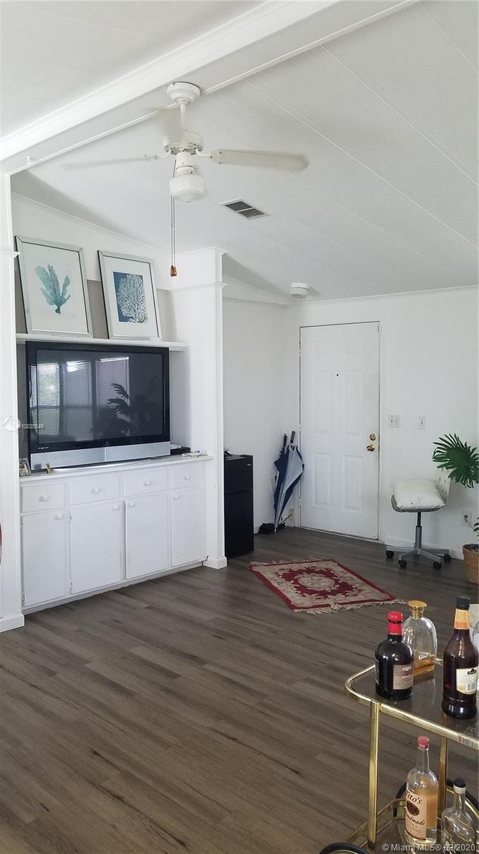 Pembroke Pines, FL 33029 photo 5