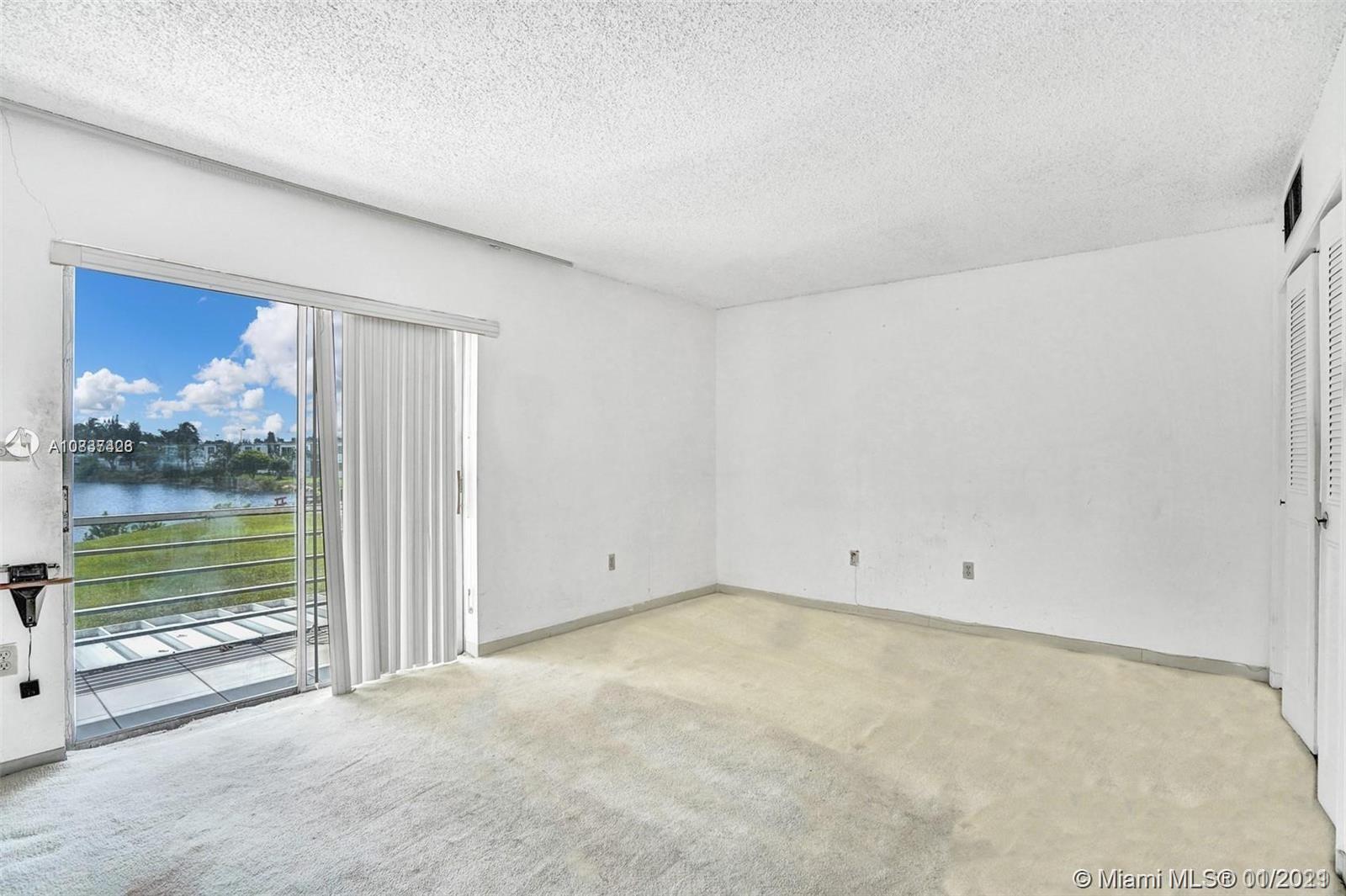 165 NE 203rd Ter # 15, Miami Gardens FL 33179 photo 3