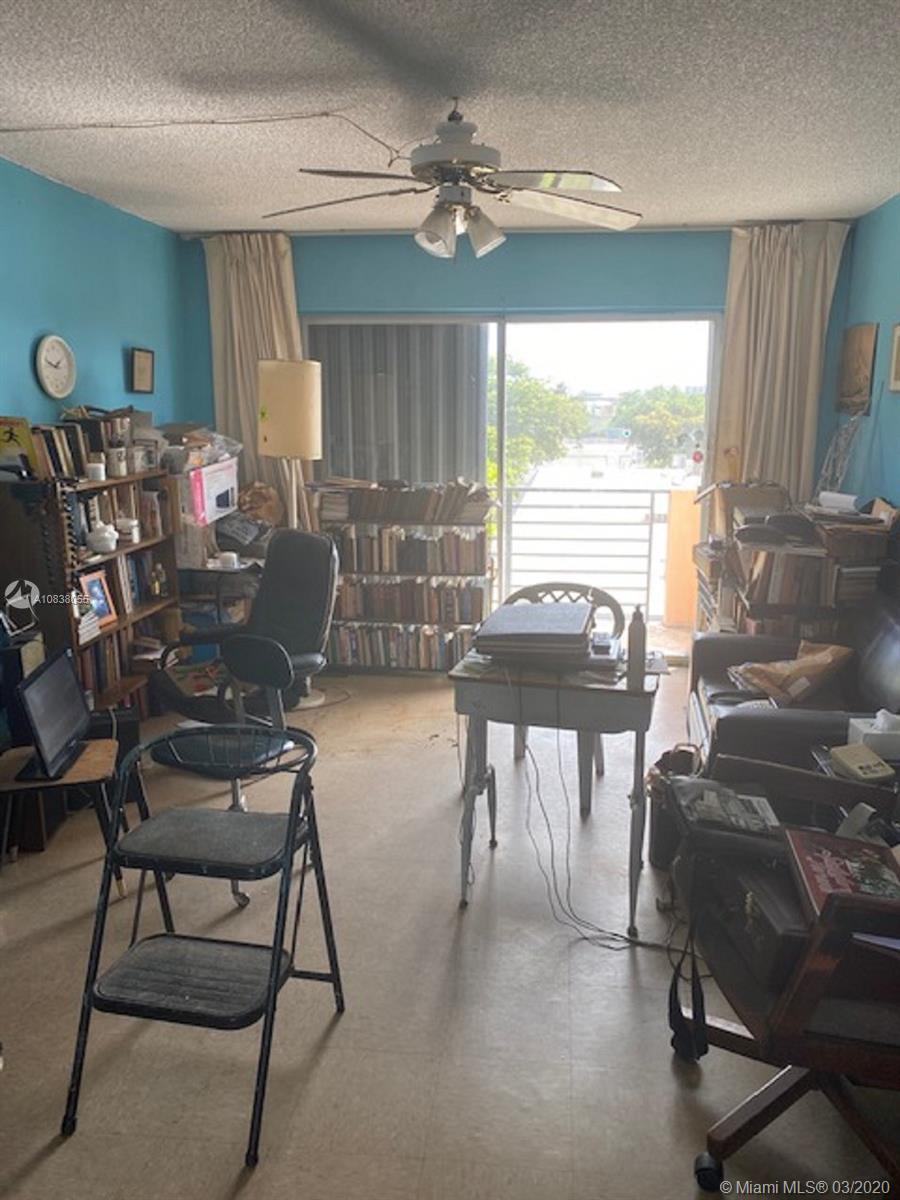 365 NE 125th St # 406, North Miami FL 33161 photo 4