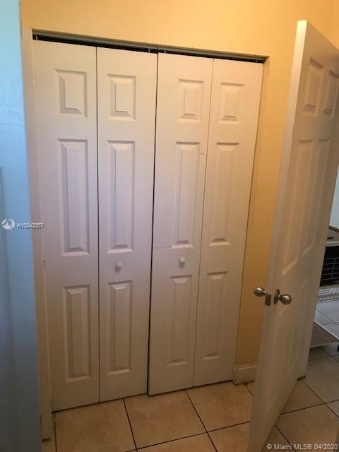 4271 NW 5th St # 253, Plantation FL 33317 photo 3