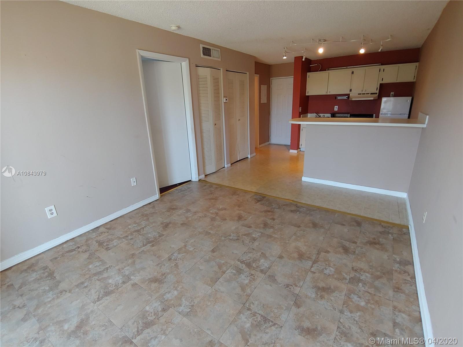 8260 SW 210th St # 215, Cutler Bay FL 33189 photo 4