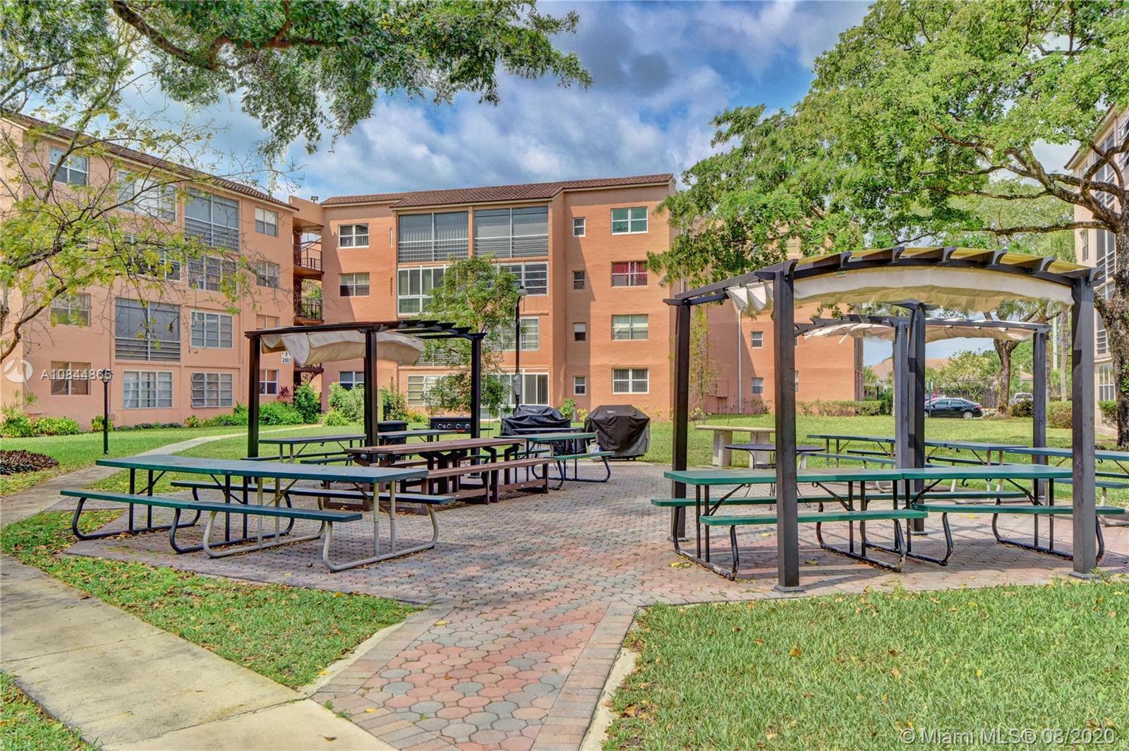 2851 Somerset Dr # 310, Lauderdale Lakes FL 33311