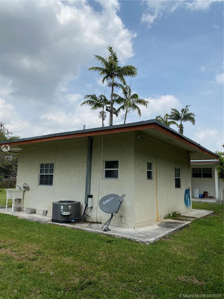 500 SW 124 Avenue # B, Miami FL 33184 photo 2