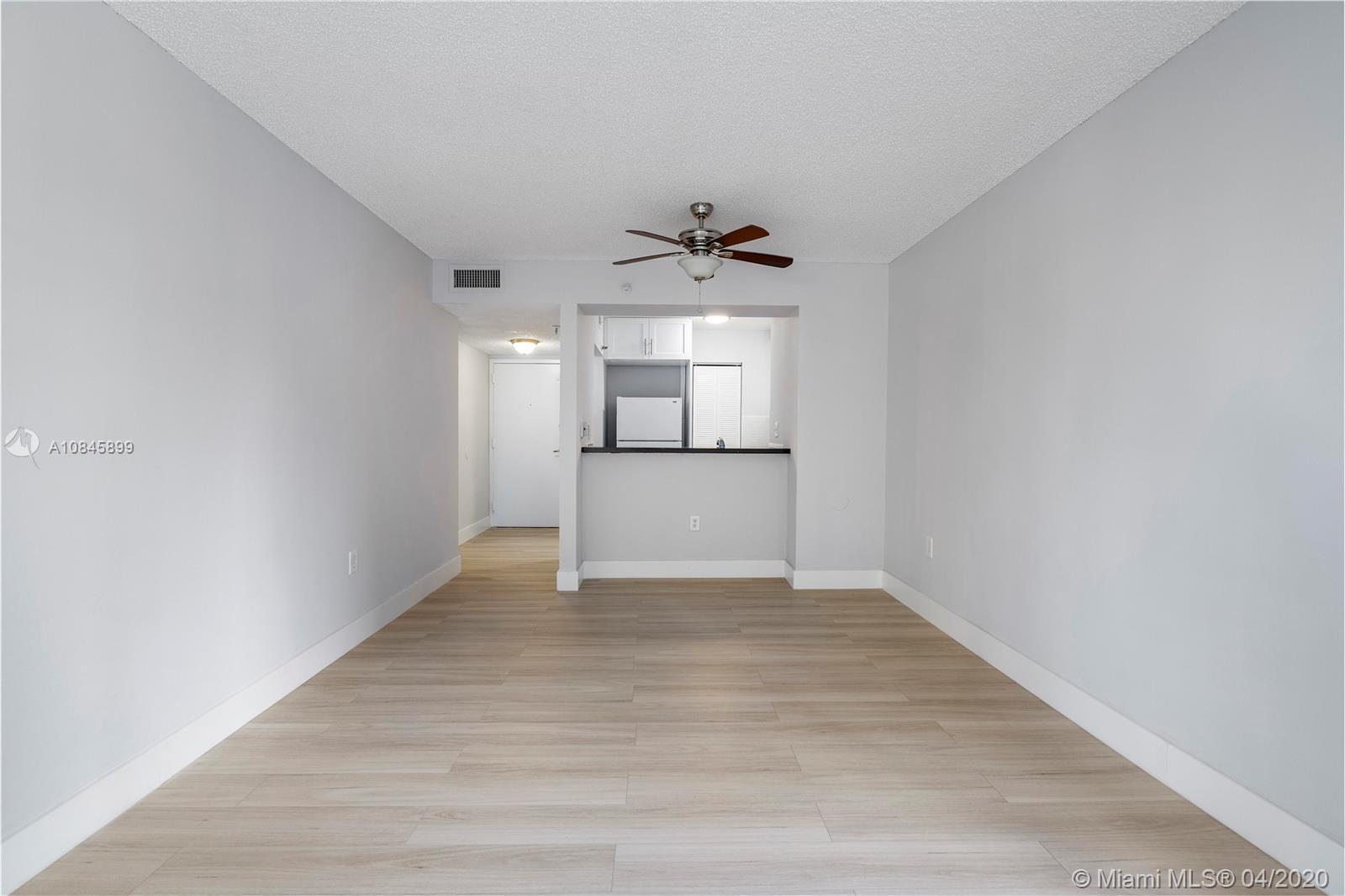 Miami, FL 33136 photo 4