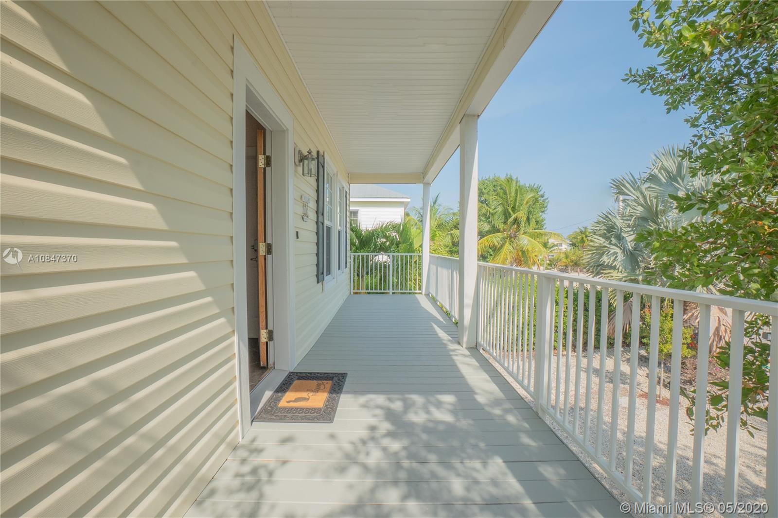 27395 Barbuda Ln, Big Pine FL 33042 photo 4