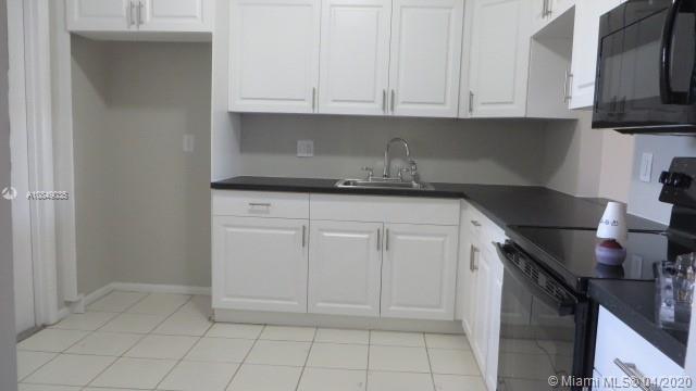 6751 Cypress Rd # 405, Plantation FL 33317 photo 3