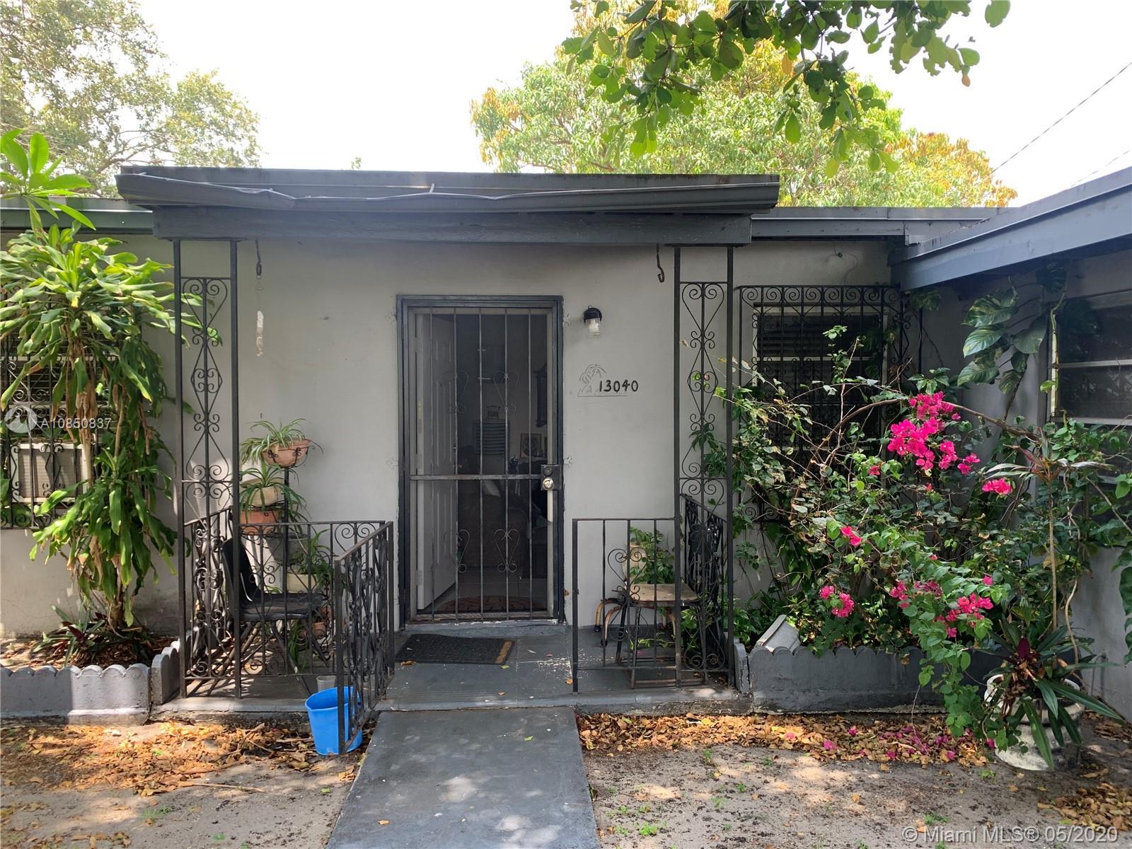 13040 W Golf Dr, Miami FL 33167 photo 2
