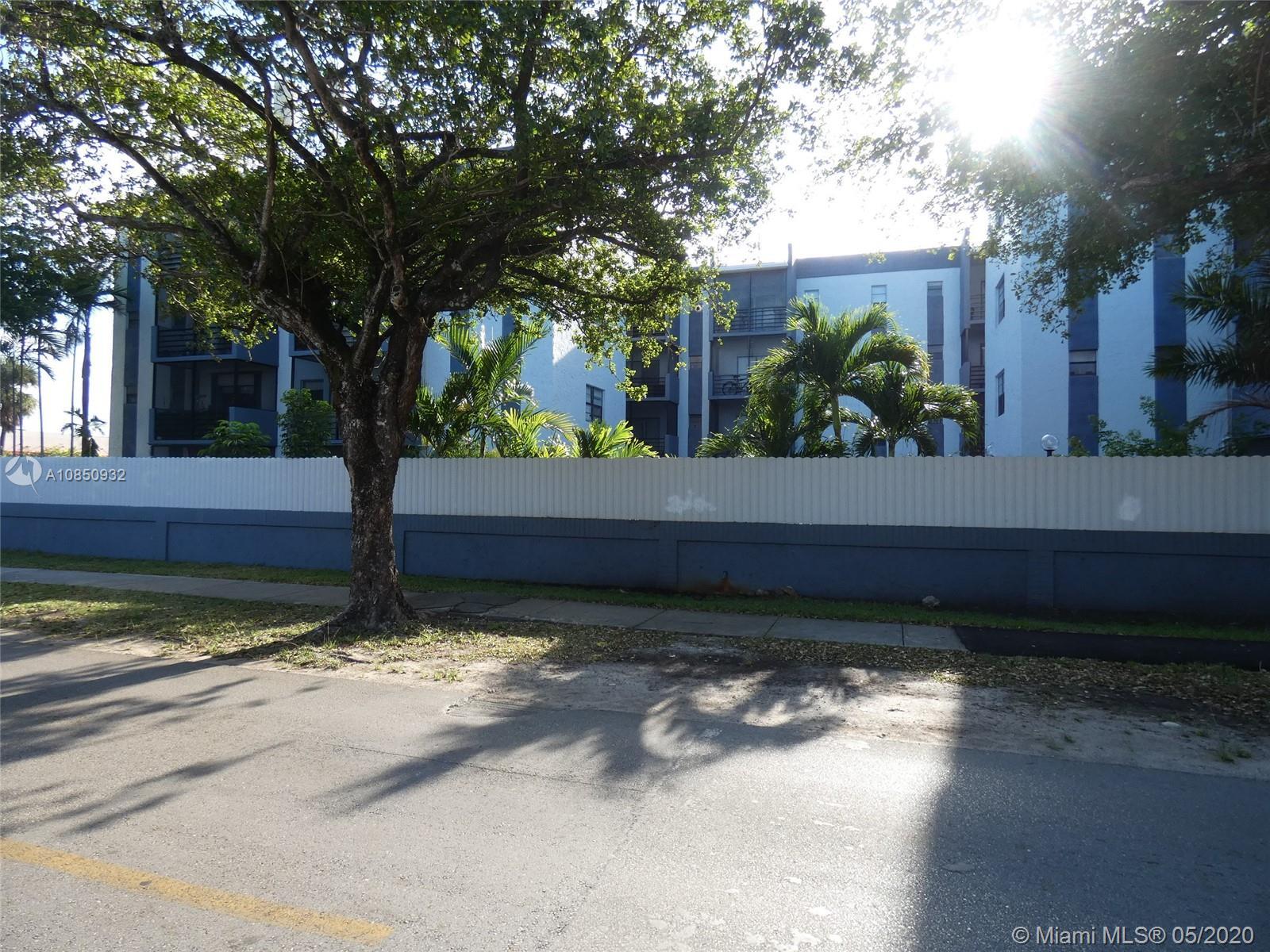13500 NE 3rd Ct # 214, North Miami FL 33161 photo 3