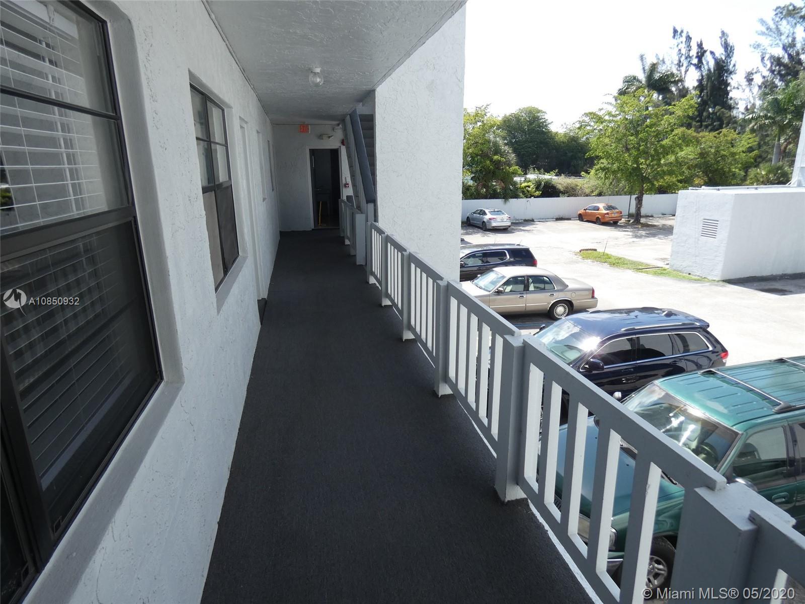 13500 NE 3rd Ct # 214, North Miami FL 33161 photo 4