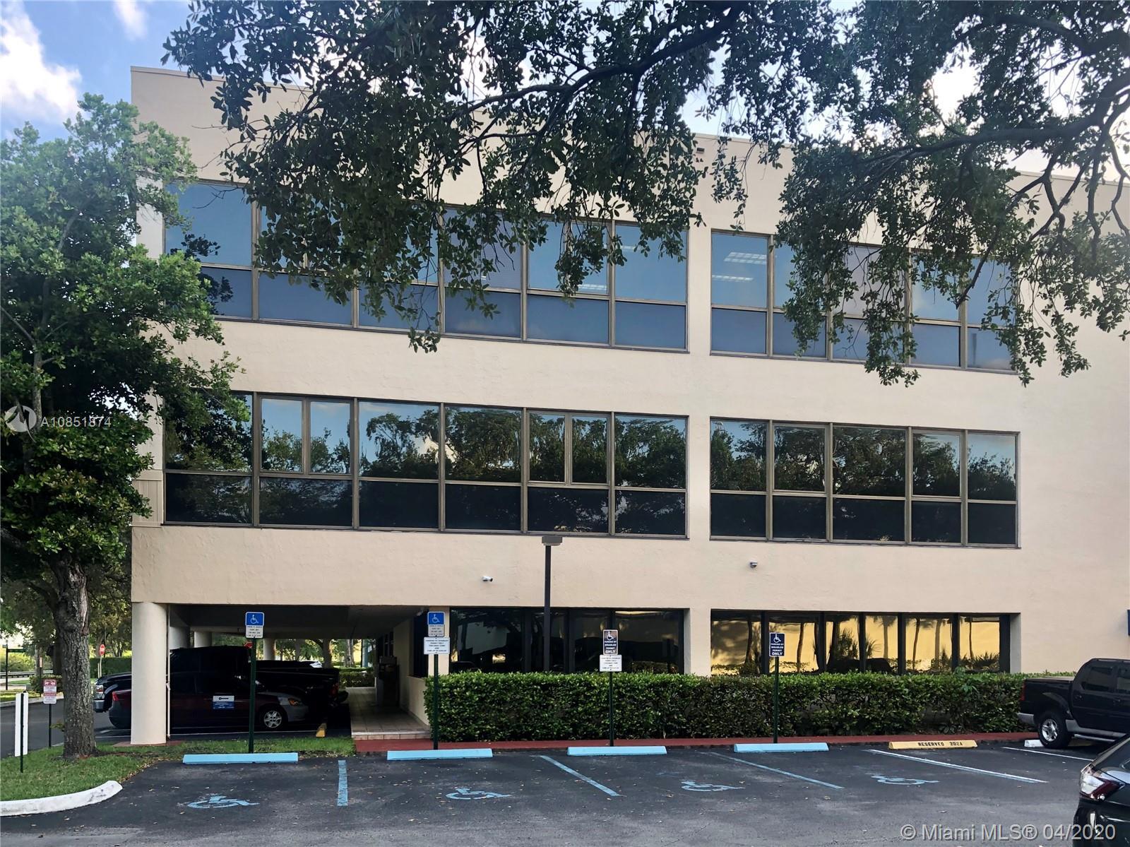 14100 Palmetto Frntg Rd # 114, Miami Lakes FL 33016 photo 2