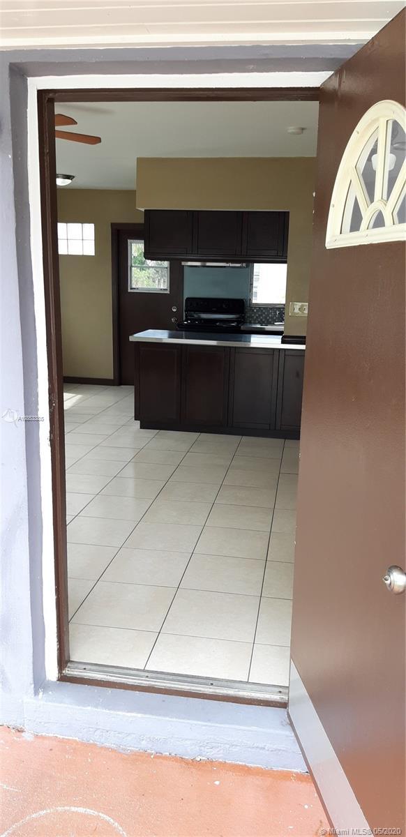 2835 SW 18th Ter # 1, Fort Lauderdale FL 33315 photo 5