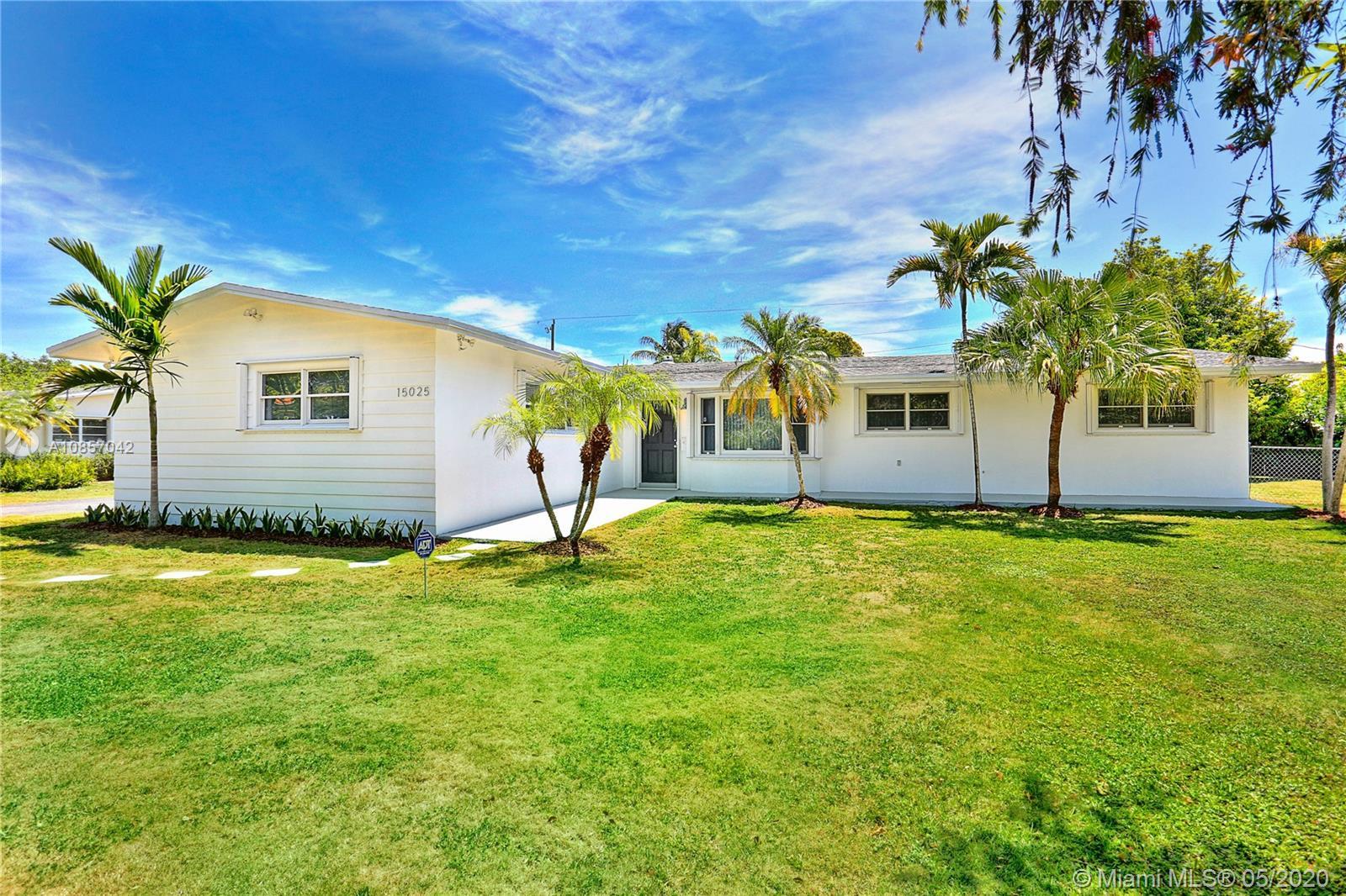 15025 SW 82nd Ave, Palmetto Bay FL 33158