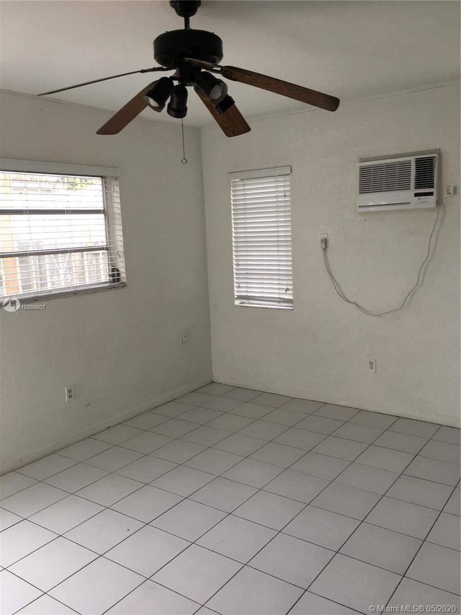 3035 SW 27th Ter rear, Miami FL 33133 photo 5