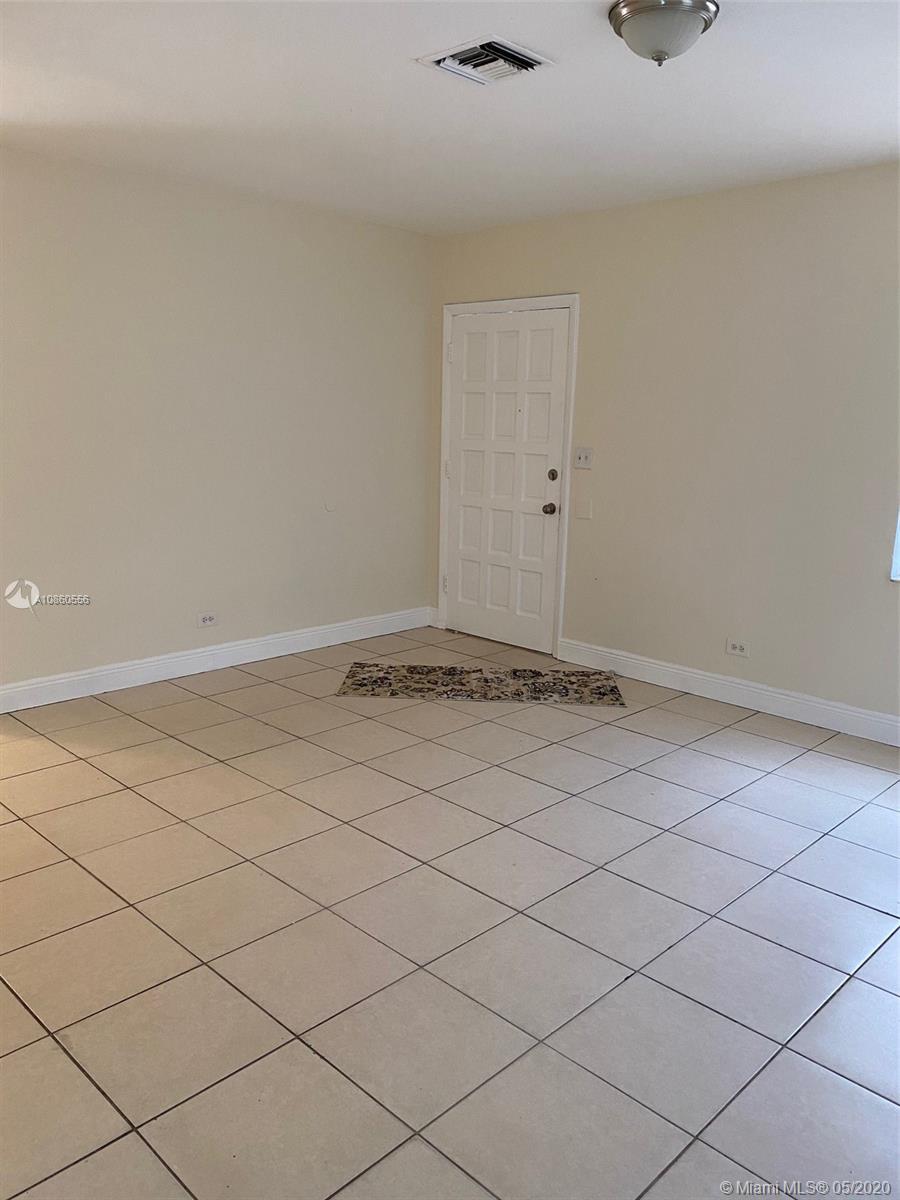 North Miami, FL 33168 photo 3