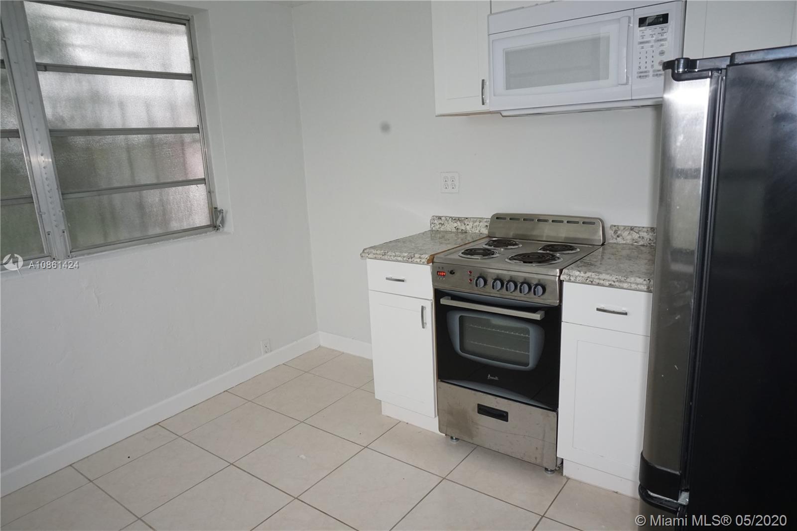 2700 SW 33 ct # B, Miami FL 33133 photo 2