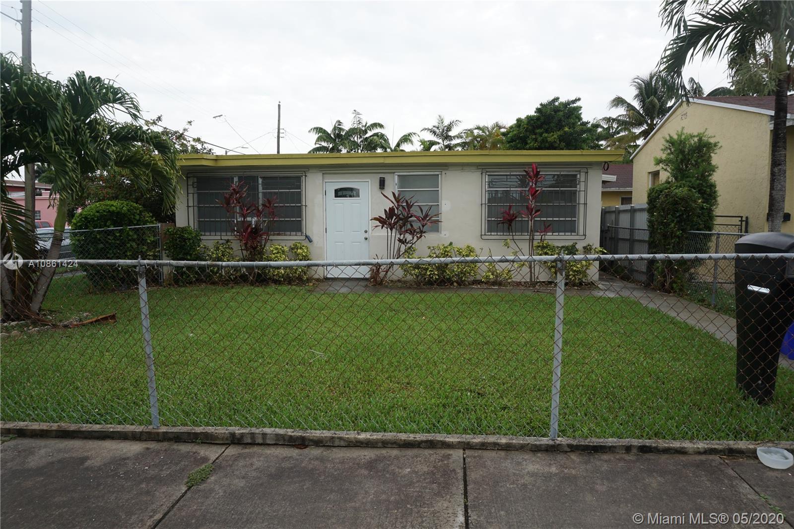 2700 SW 33 ct # B, Miami FL 33133