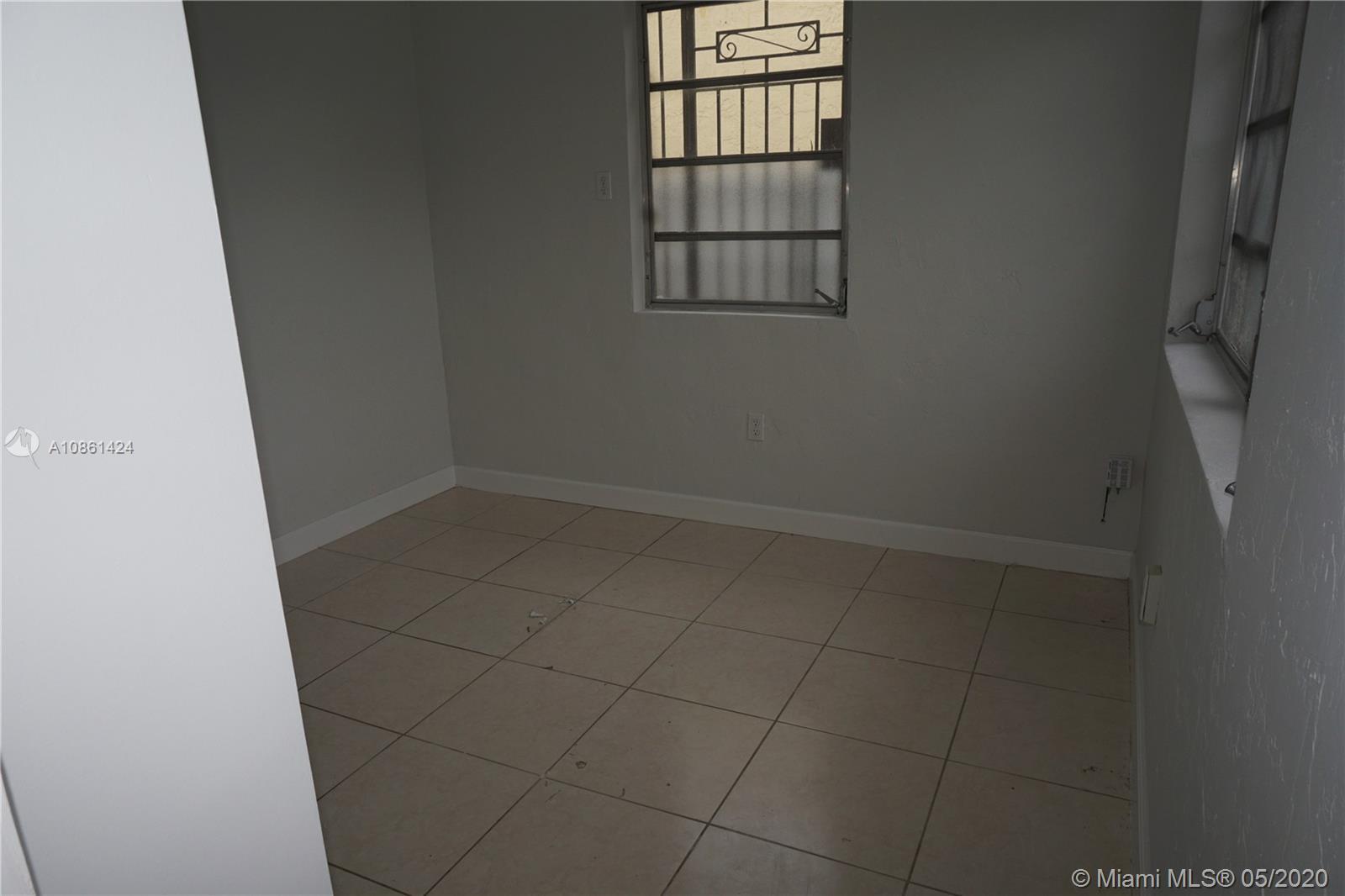 2700 SW 33 ct # B, Miami FL 33133 photo 4