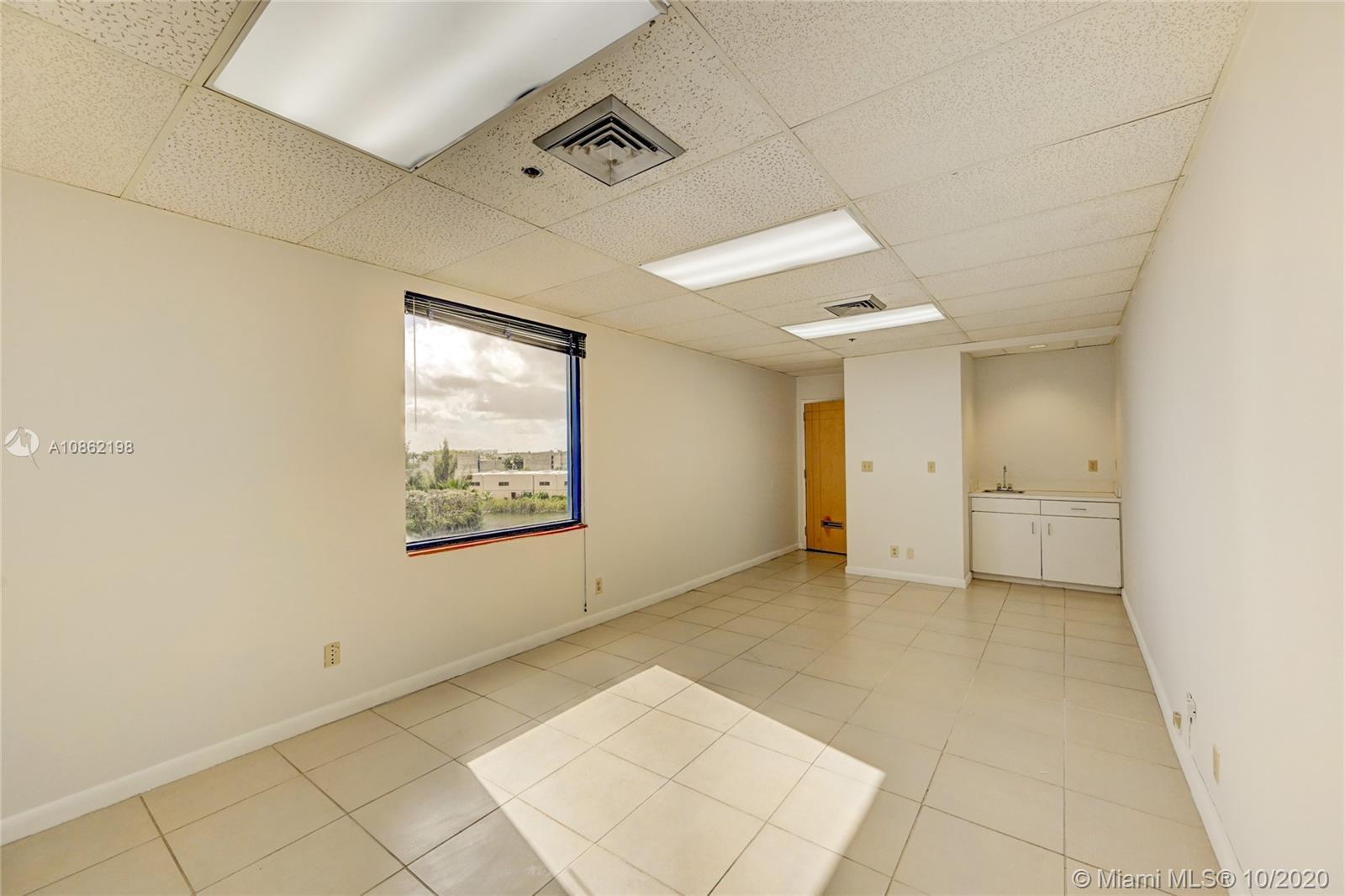 9600 NW 25th St # 4H, Doral FL 33172 photo 4