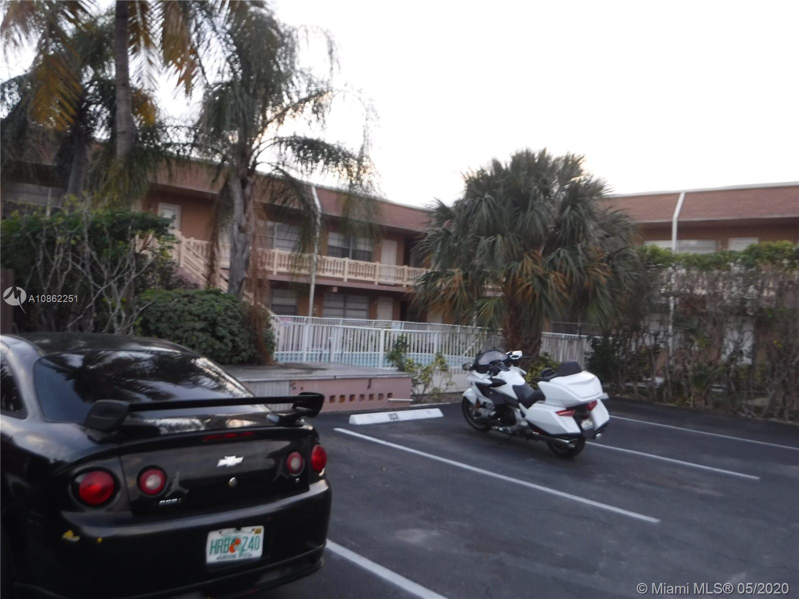 241 SE 9th Ave # 107, Pompano Beach FL 33060 photo 2