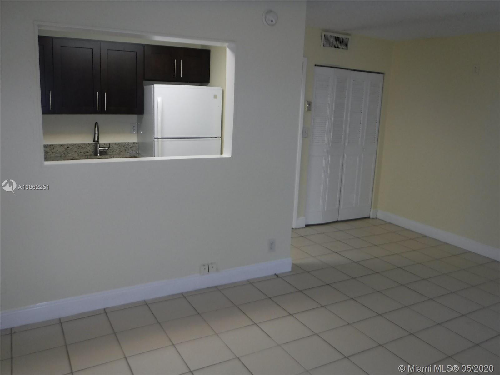 241 SE 9th Ave # 107, Pompano Beach FL 33060 photo 5