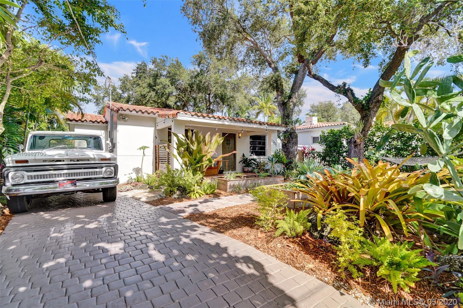 1000 NW 10th Ct, Miami FL 33136 photo 3