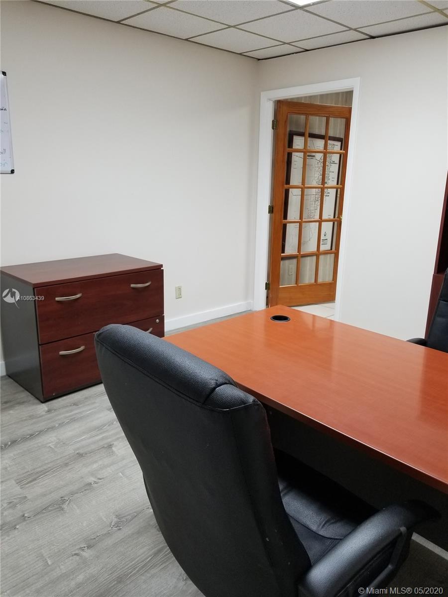 2419 Hollywood Blvd # F, Hollywood FL 33020 photo 2