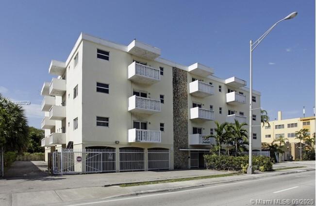 360 NE 125th St # 101, North Miami FL 33161