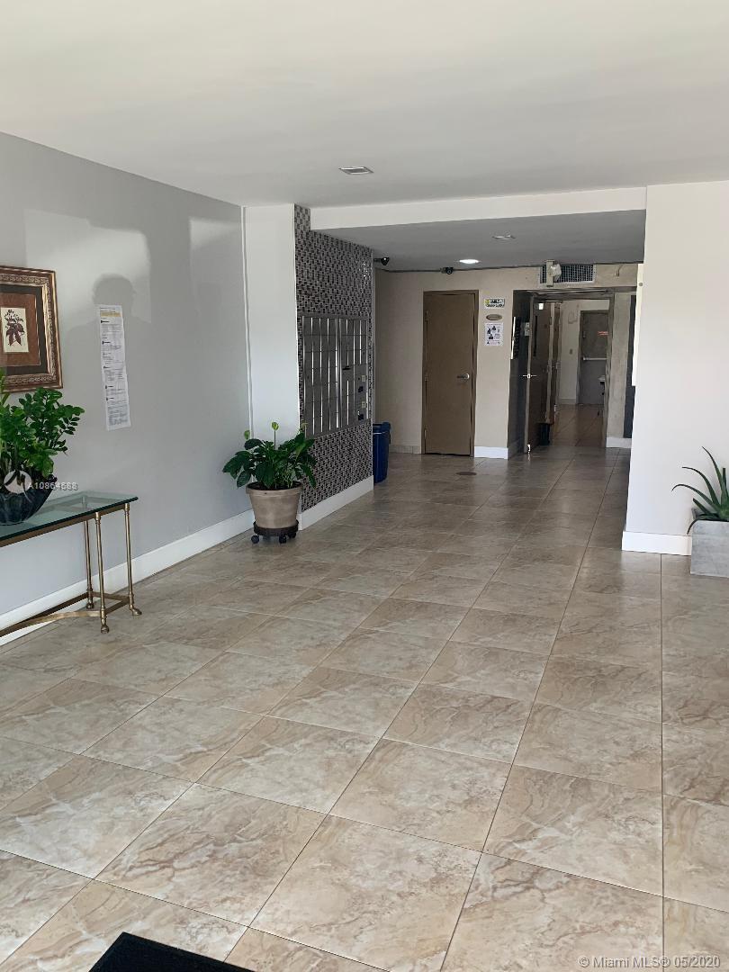 1400 NE 169th St # 216, Miami FL 33162 photo 4