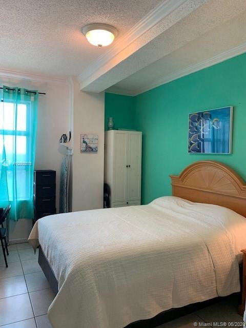 Hollywood, FL 33019 photo 3